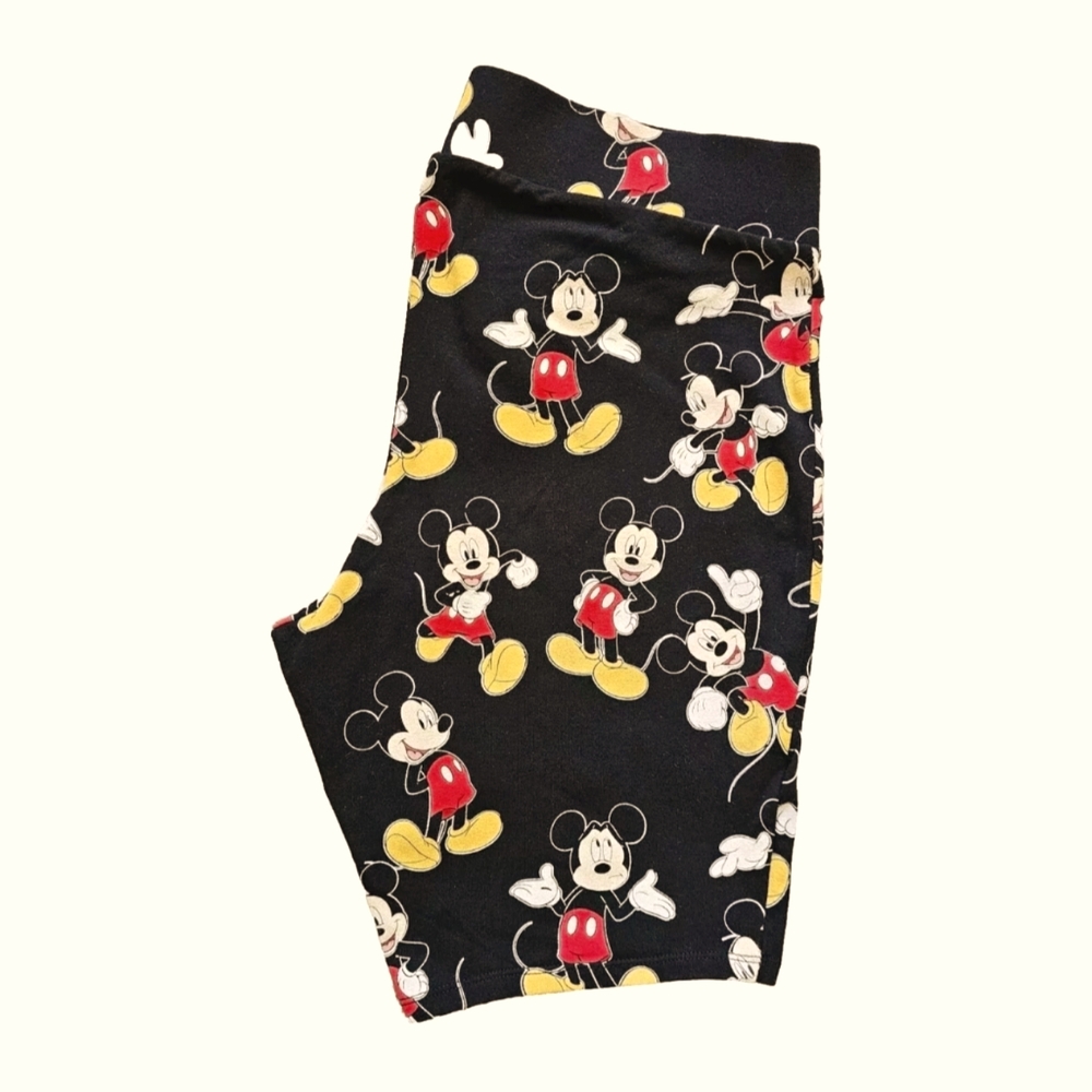 Torrid Disney Mickey Mouse Stretch Black Bike Legging Shorts Size 1 (14/16)